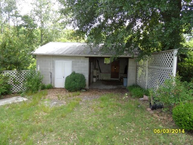 140 Myrtle St, Toccoa, GA 30577 photo 3