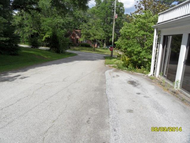 140 Myrtle St, Toccoa, GA 30577 photo 5