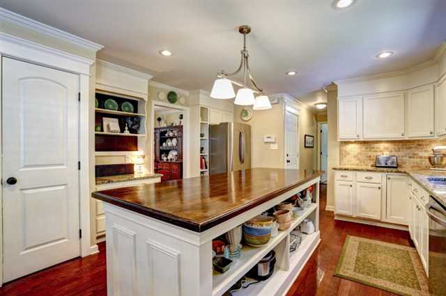 630 Herring Rd, Grayson, GA 30017 photo 9
