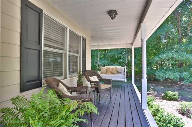 630 Herring Rd, Grayson, GA 30017 photo 2