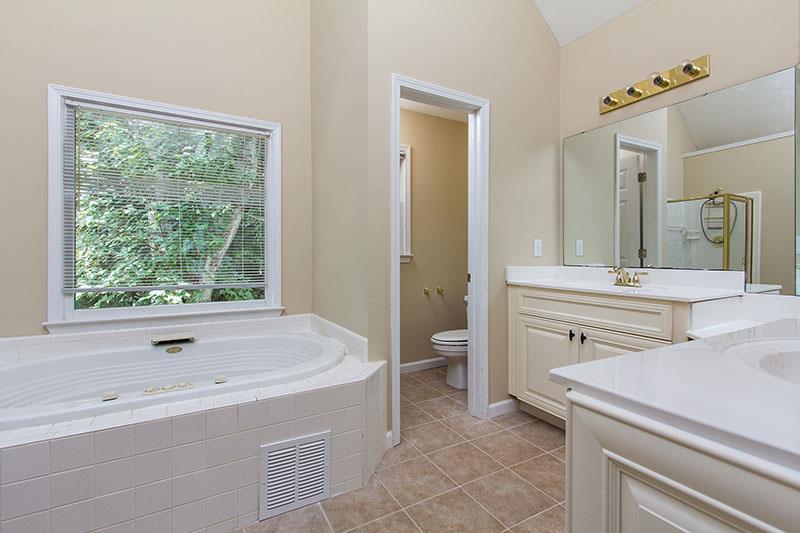 2405 Highbrooke Trl, Duluth, GA 30097 photo 12
