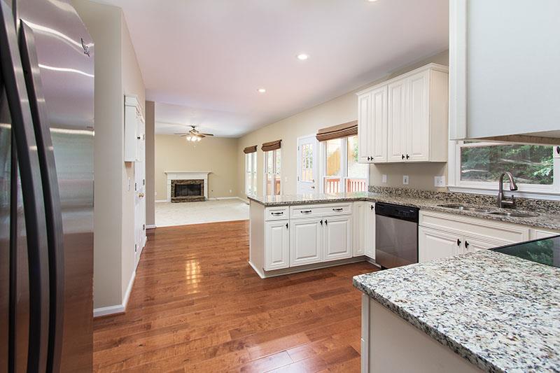 2405 Highbrooke Trl, Duluth, GA 30097 photo 9