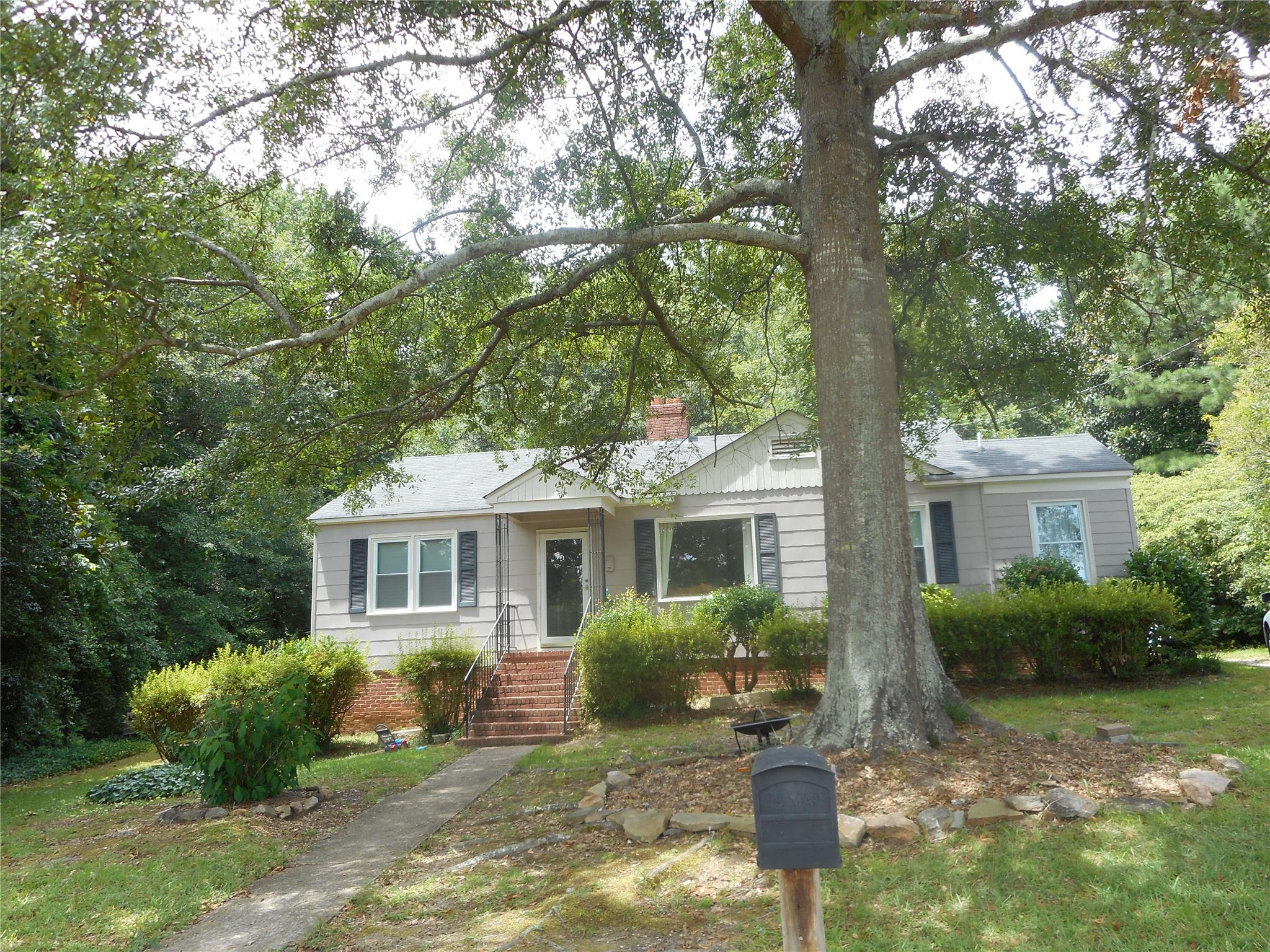 229 Beechwood Cir, Lagrange, GA 30240 photo 1
