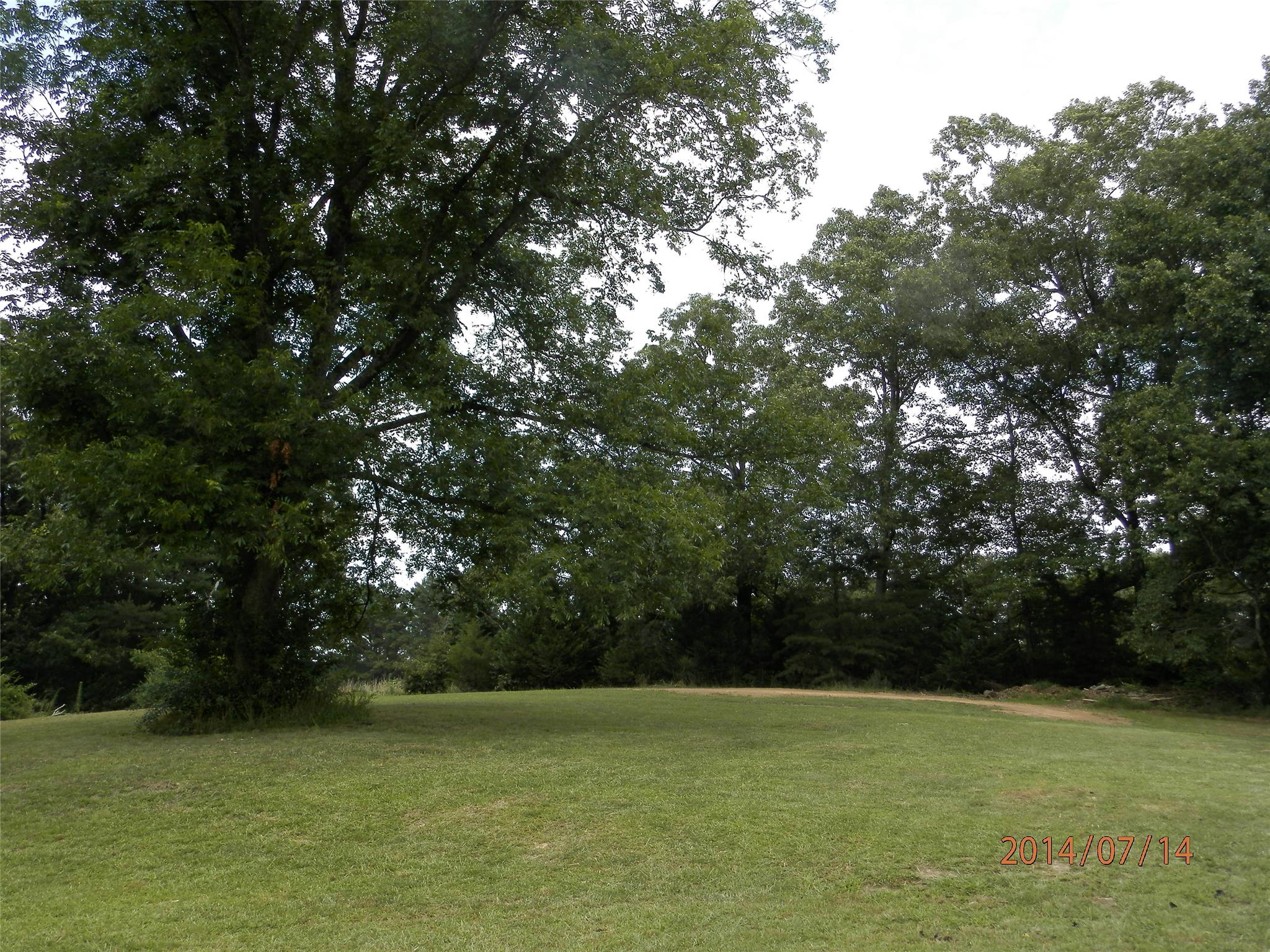 188 Shangri La Dr, Toccoa, GA 30577 photo 3