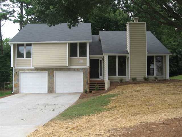 3964 Springleaf Pt, Stone Mountain, GA 30083 photo 2