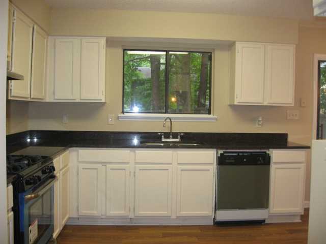 3964 Springleaf Pt, Stone Mountain, GA 30083 photo 9