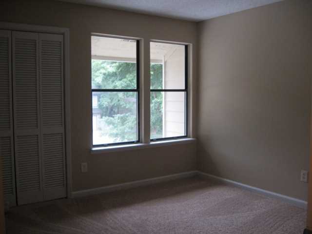 3964 Springleaf Pt, Stone Mountain, GA 30083 photo 17