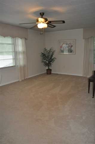 2068 Crow Rd, Gainesville, GA 30501 photo 9