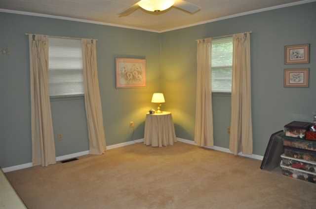 2068 Crow Rd, Gainesville, GA 30501 photo 11
