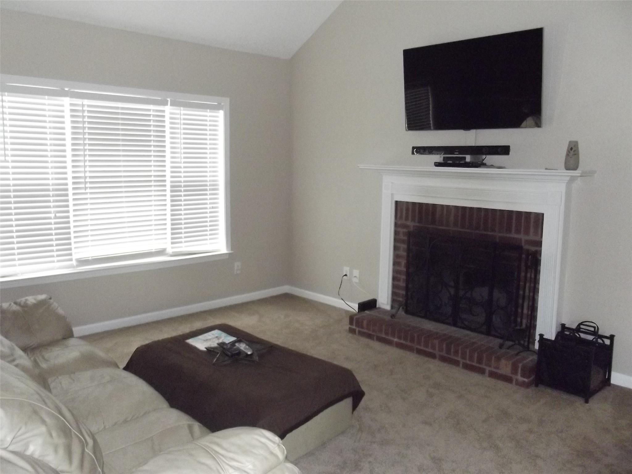 1684 Thorn Ridge Trl, Hampton, GA 30228 photo 3