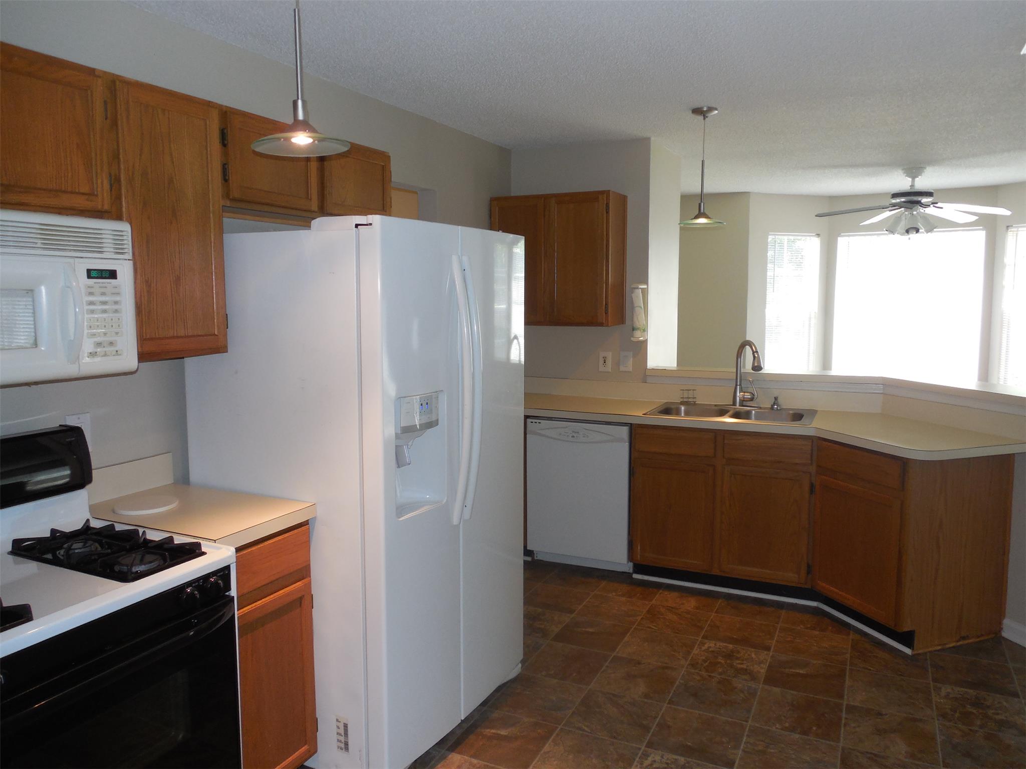 2005 Rocksram Dr, Buford, GA 30519 photo 9