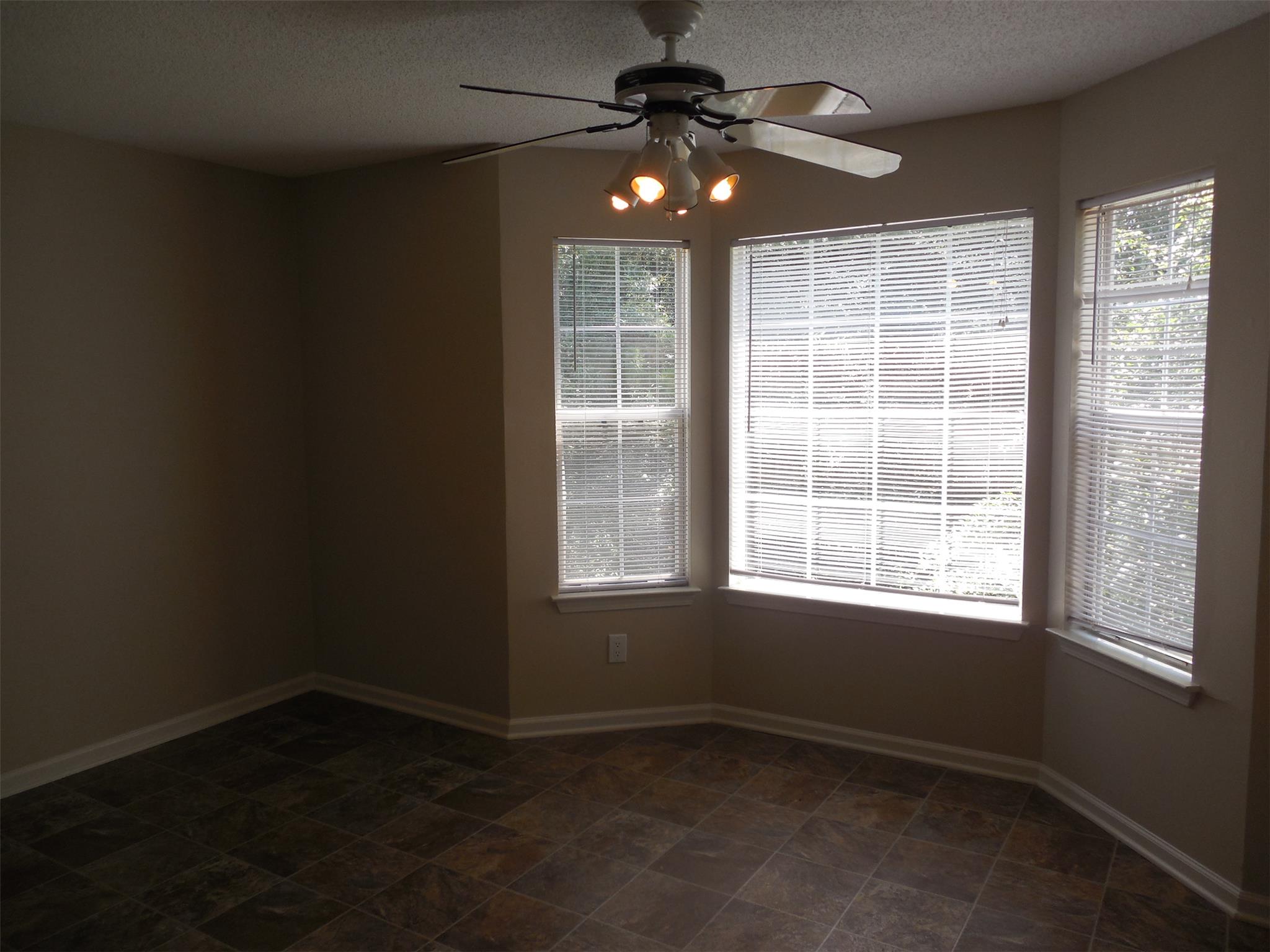 2005 Rocksram Dr, Buford, GA 30519 photo 12