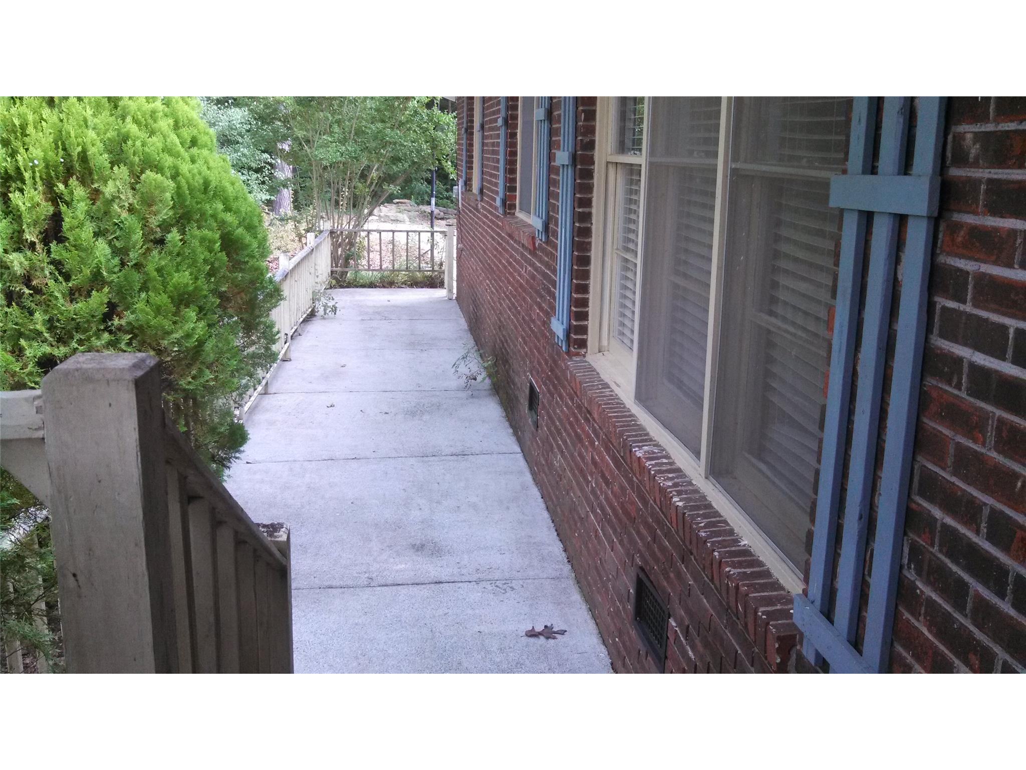 8091 Blacks Bluff Rd, Cave Spring, GA 30124 photo 12