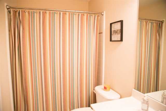 4040 Suwanee Bend Dr, Suwanee, GA 30024 photo 16