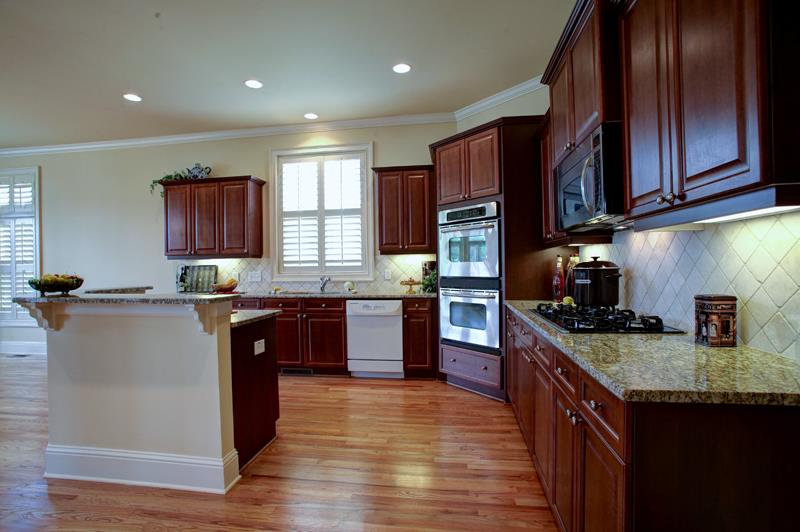 310 Twin Peaks Loop, Canton, GA 30114 photo 8