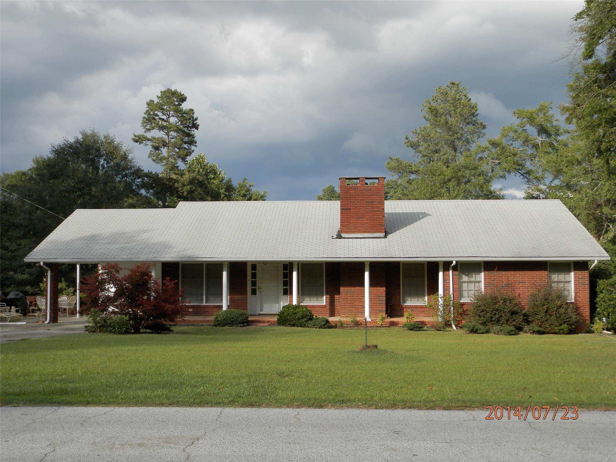 169 Orlando Dr, Toccoa, GA 30577 photo 1
