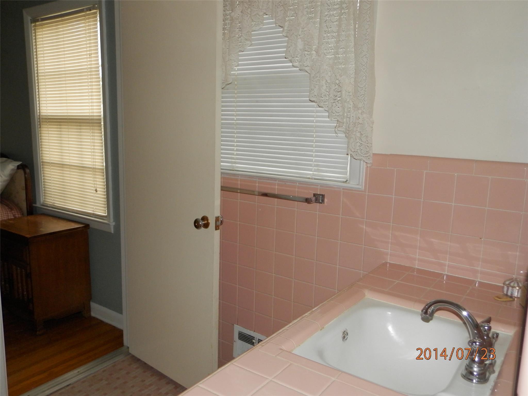 169 Orlando Dr, Toccoa, GA 30577 photo 11