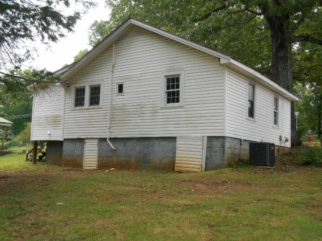373 Hoyt St, Cornelia, GA 30531 photo 11