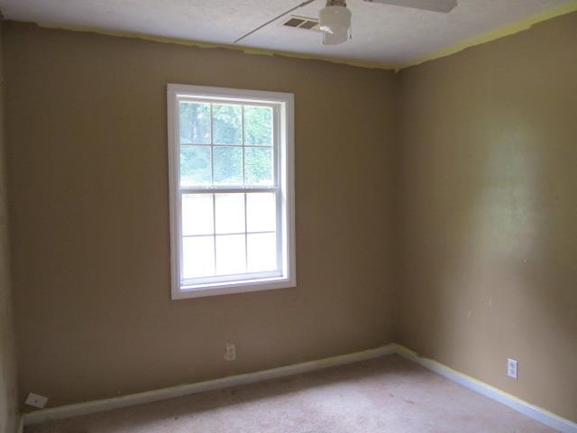 19 Barnard Ave, Lagrange, GA 30241 photo 4