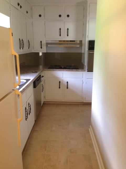 136 Lily Dr, Winder, GA 30680 photo 2