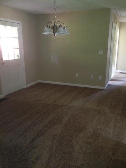 136 Lily Dr, Winder, GA 30680 photo 9