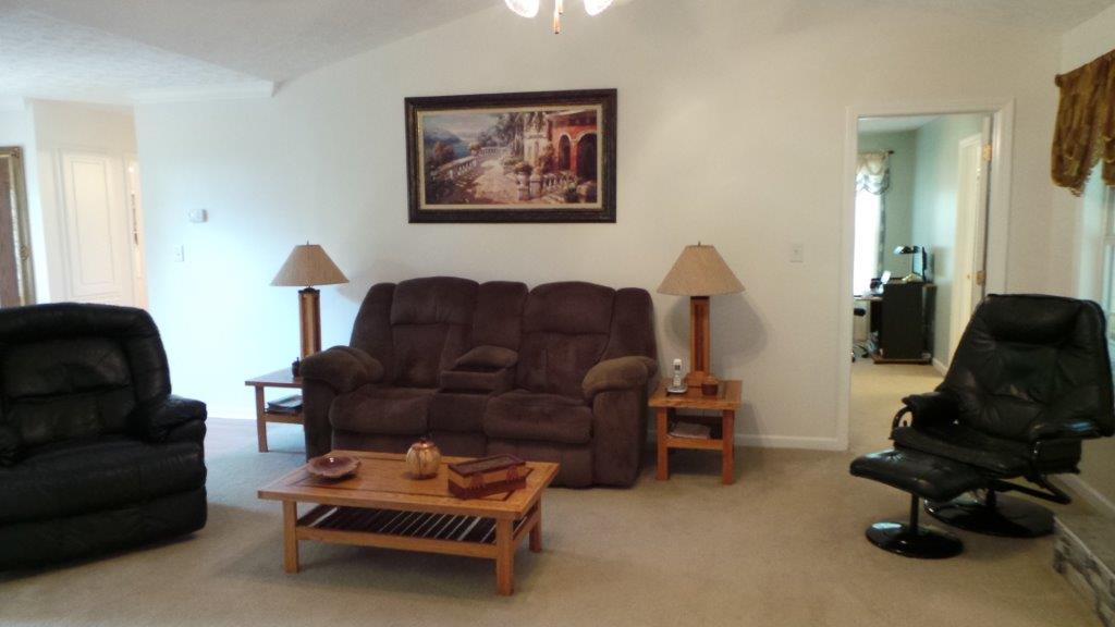 164 Wellington Dr, Lagrange, GA 30240 photo 4