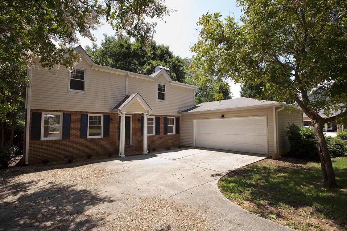 1207 Springway Dr, Gainesville, GA 30501 photo 1
