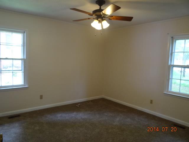 265 Circle Dr, Clarkesville, GA 30523 photo 10