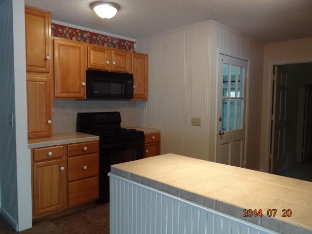 265 Circle Dr, Clarkesville, GA 30523 photo 3