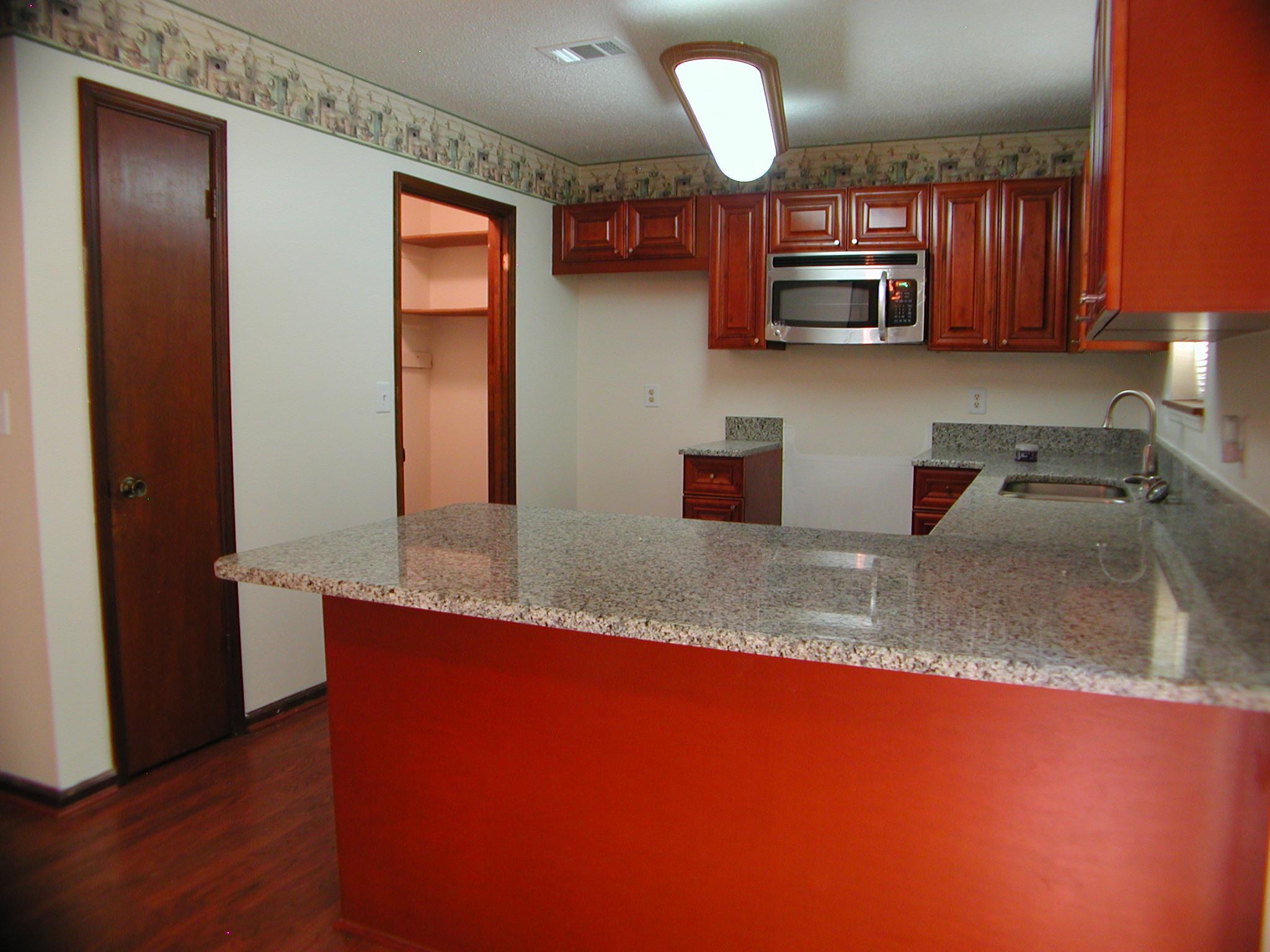 4886 Royal Dr, Duluth, GA 30096 photo 6