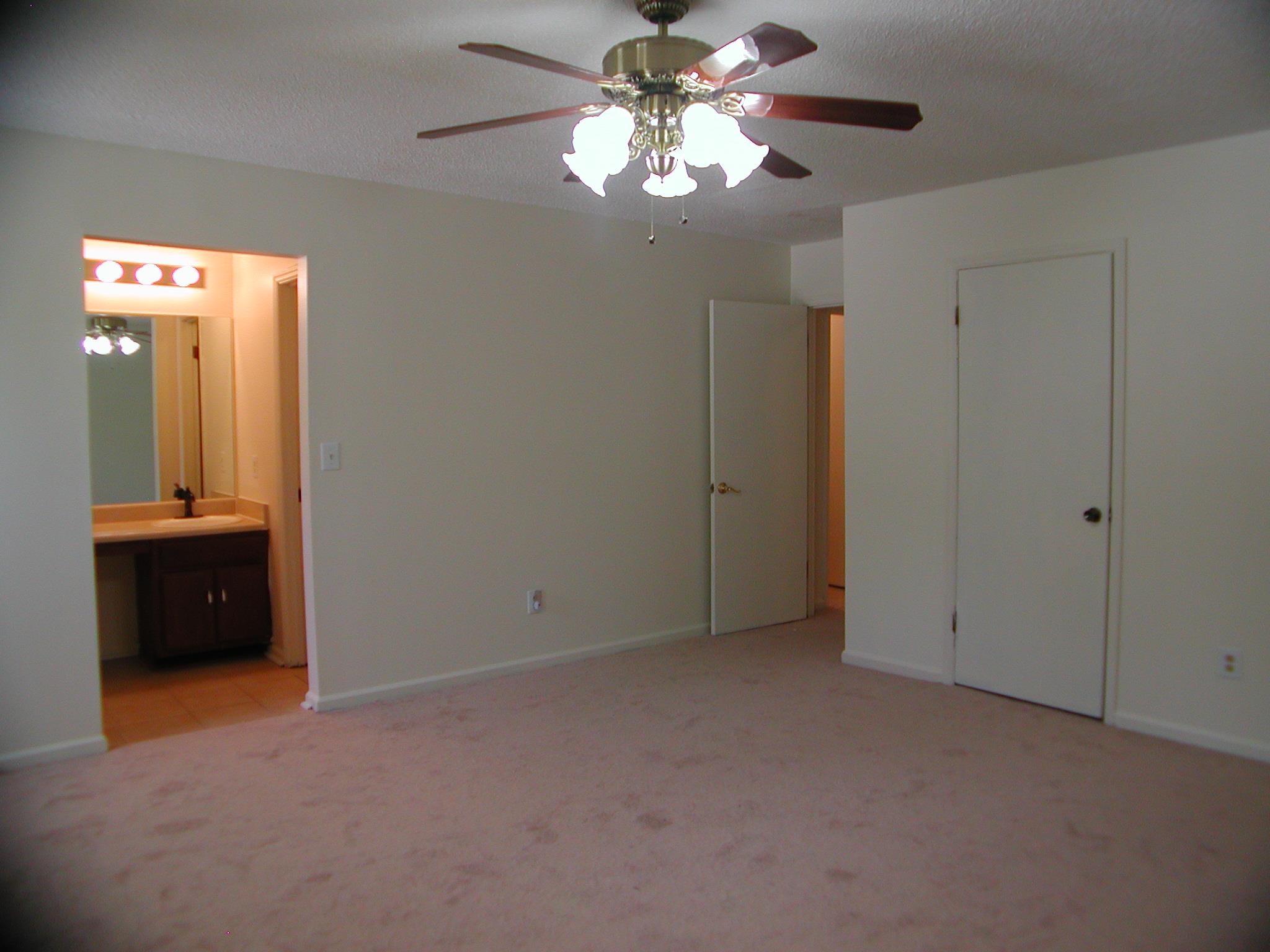 4886 Royal Dr, Duluth, GA 30096 photo 11