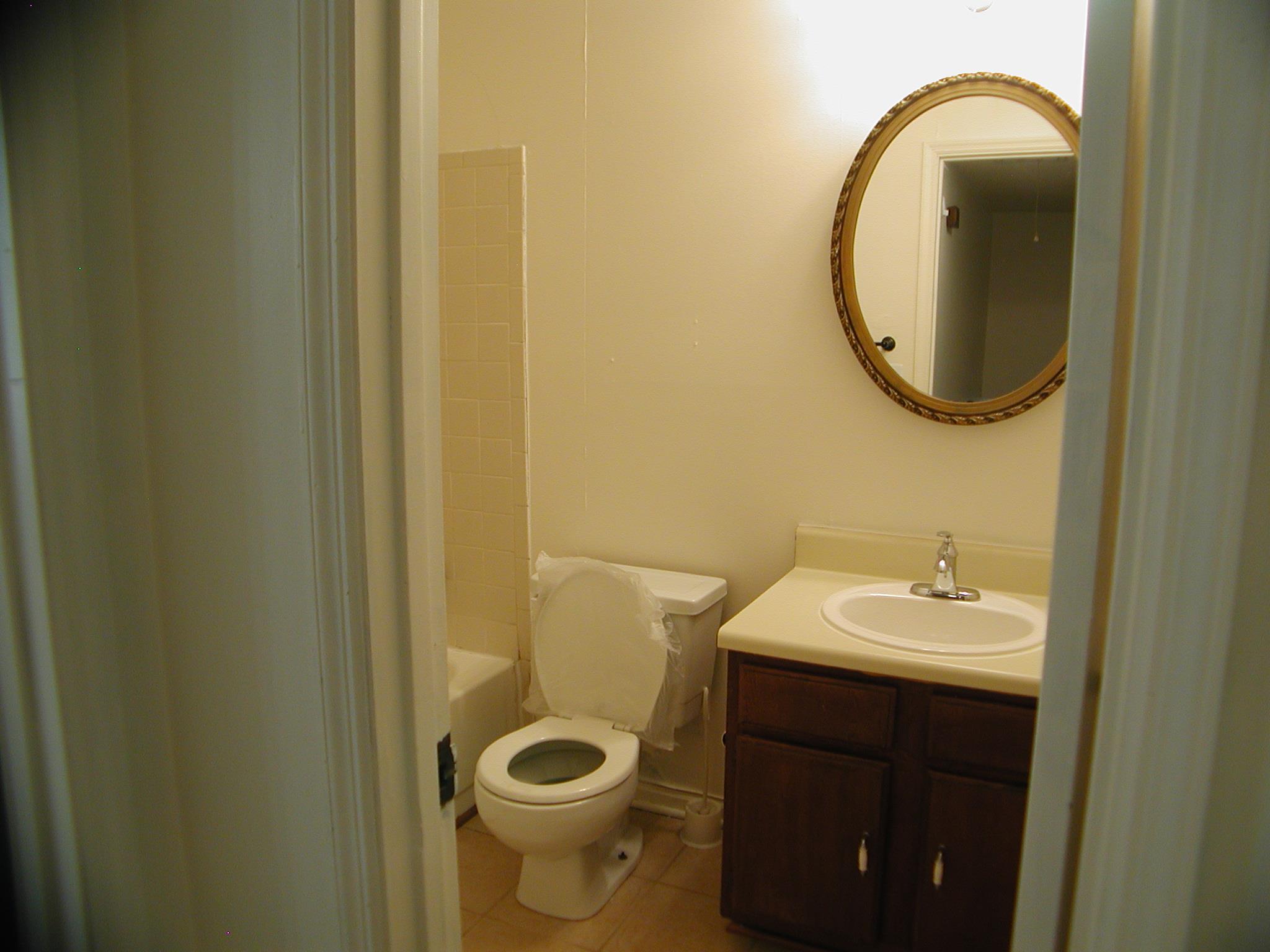 4886 Royal Dr, Duluth, GA 30096 photo 12