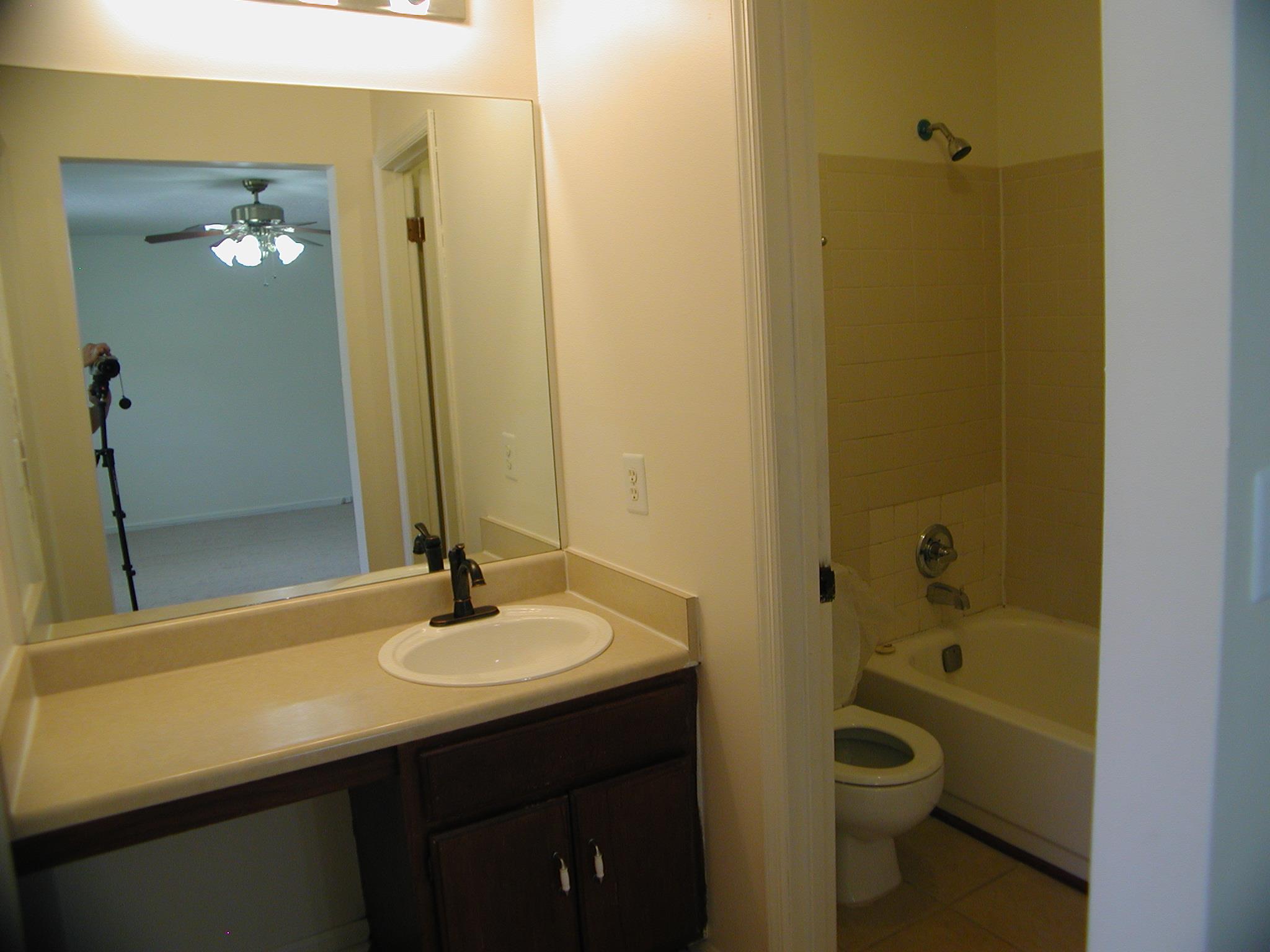 4886 Royal Dr, Duluth, GA 30096 photo 13