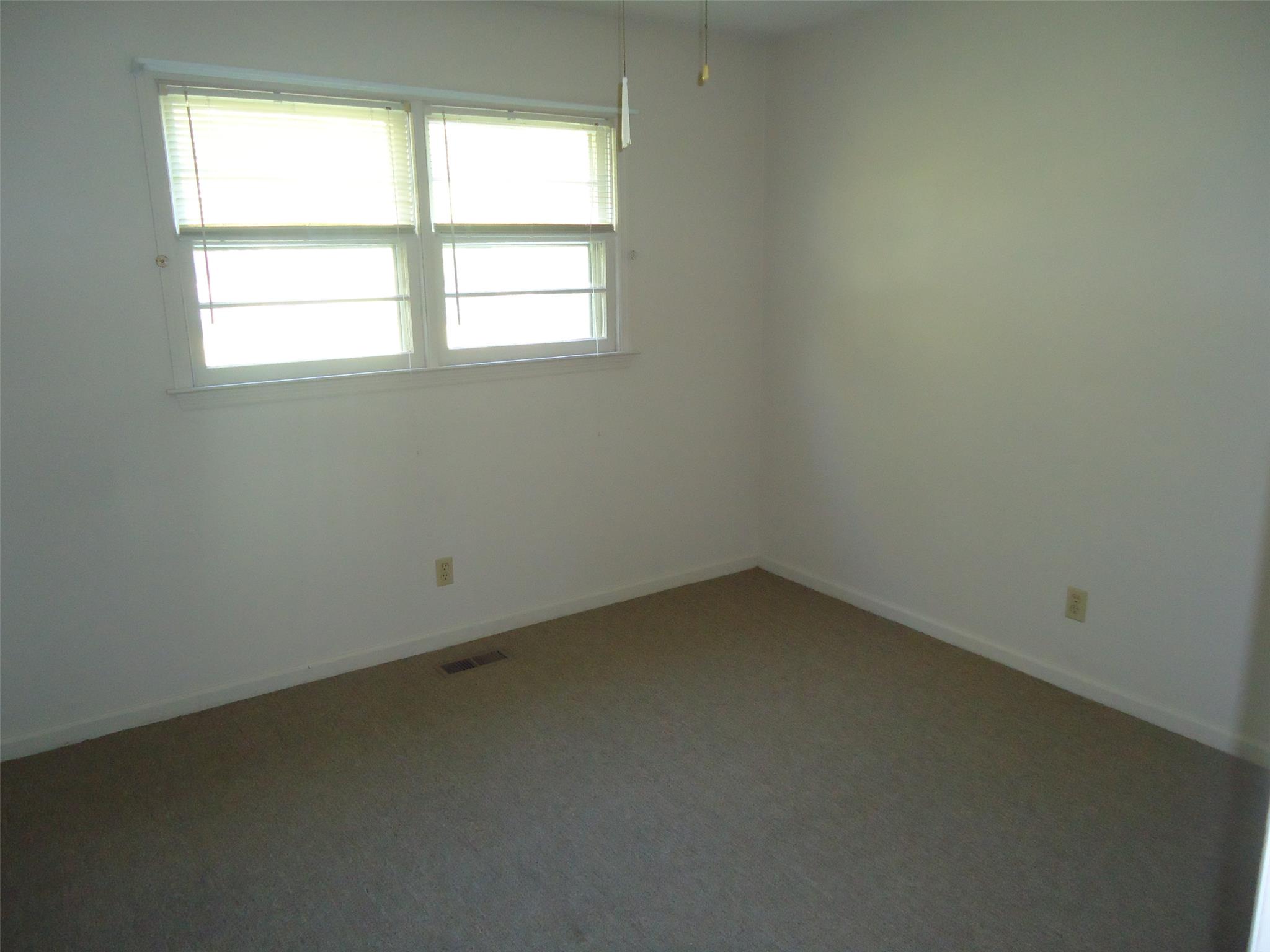 231 Sivell Rd, Lagrange, GA 30241 photo 10