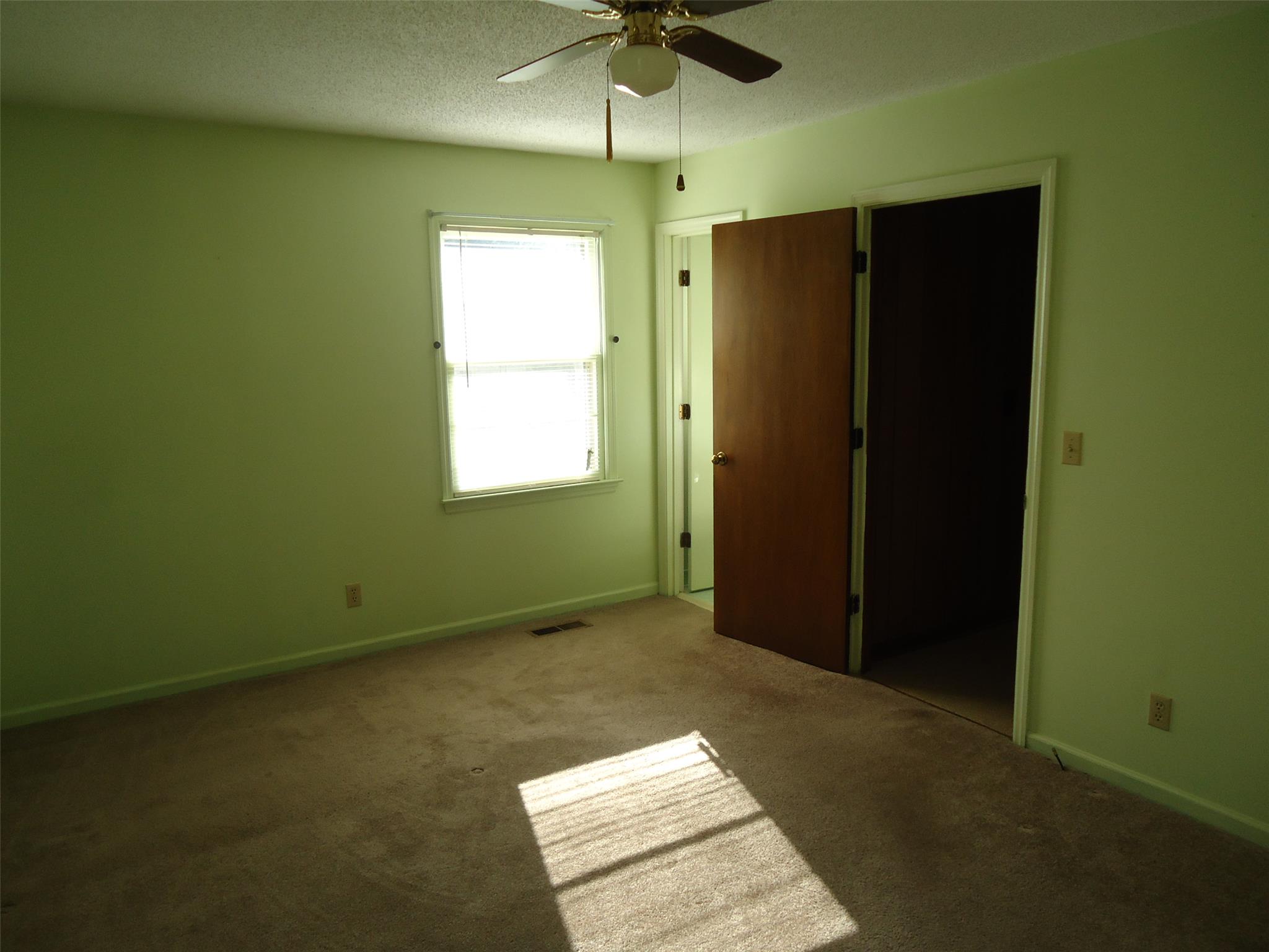231 Sivell Rd, Lagrange, GA 30241 photo 7