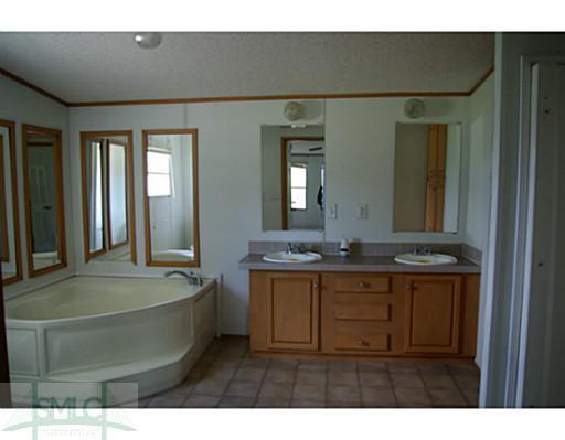 613 Gable Ln, Guyton, GA 31312 photo 13
