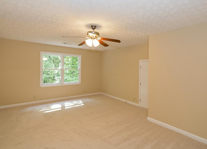 727 New Hope Dr, Hampton, GA 30228 photo 11