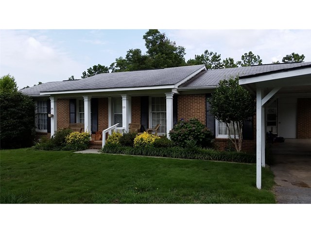 225 Mitchell Dr, Barnesville, GA 30204 photo 1
