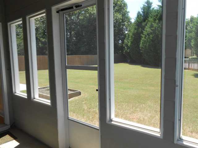 4080 Suwanee Bend Dr, Suwanee, GA 30024 photo 19