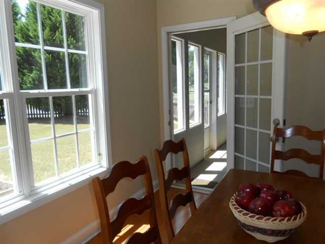 4080 Suwanee Bend Dr, Suwanee, GA 30024 photo 18