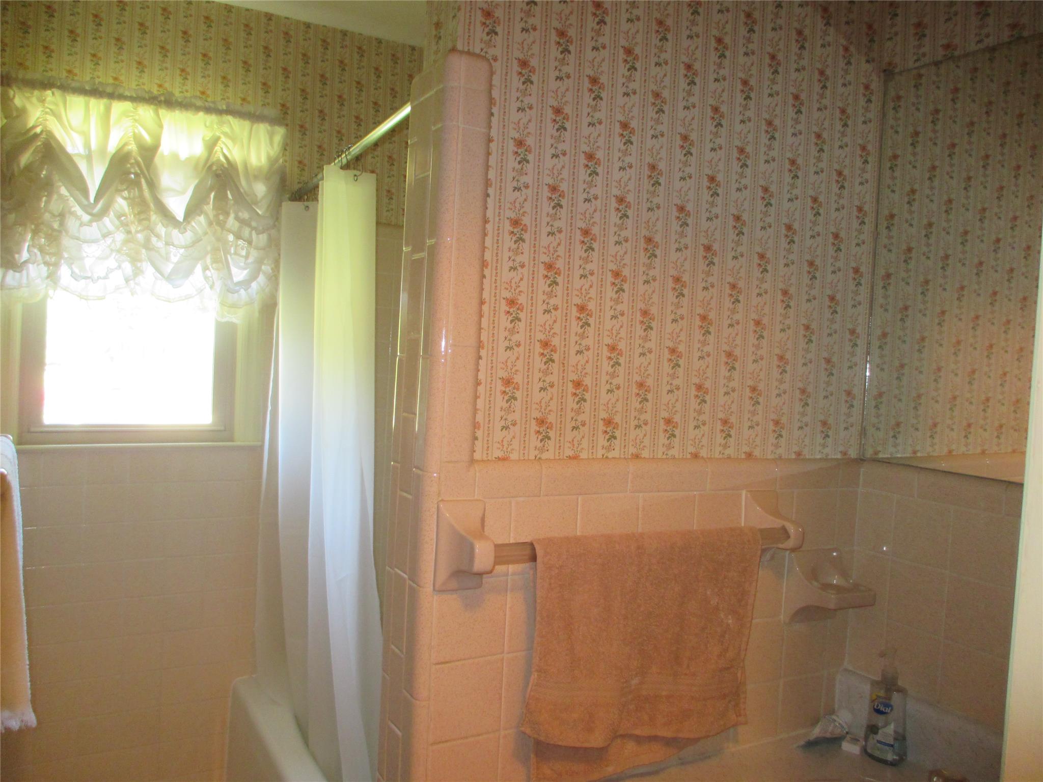 583 E Oak St, Thomaston, GA 30286 photo 8