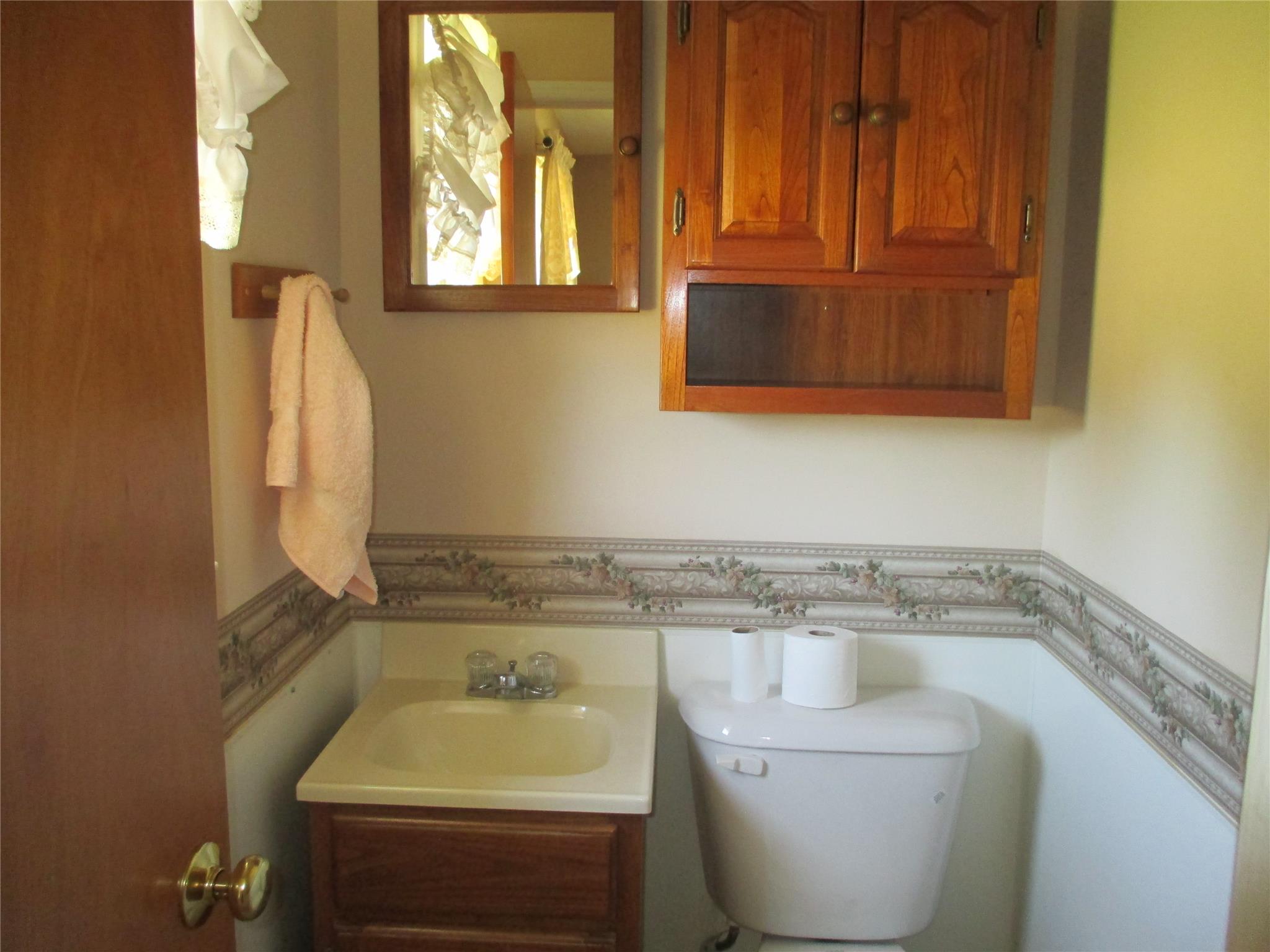 583 E Oak St, Thomaston, GA 30286 photo 10