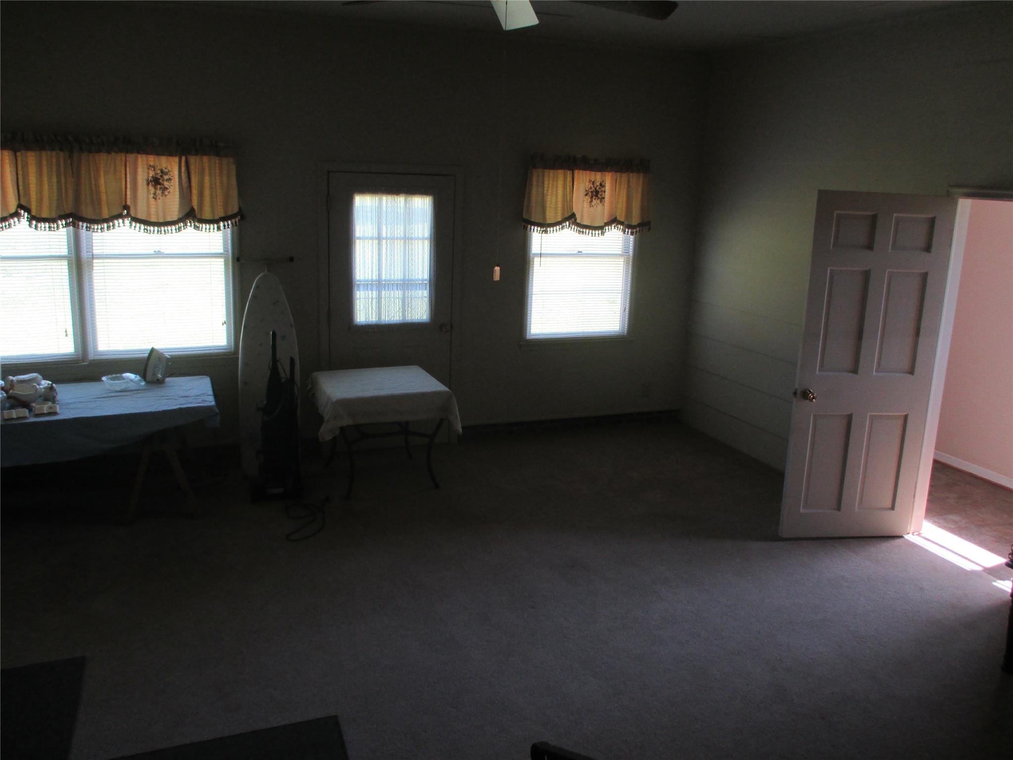 583 E Oak St, Thomaston, GA 30286 photo 12