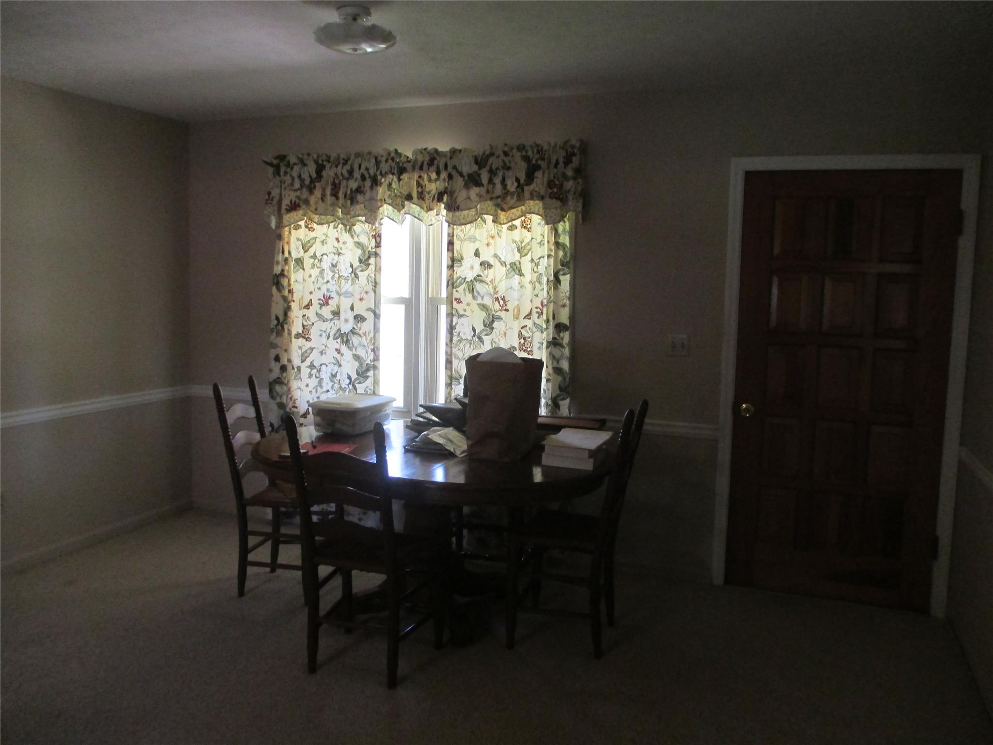 583 E Oak St, Thomaston, GA 30286 photo 6