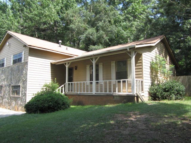 5964 Twilight Trl, Morrow, GA 30260 photo 2