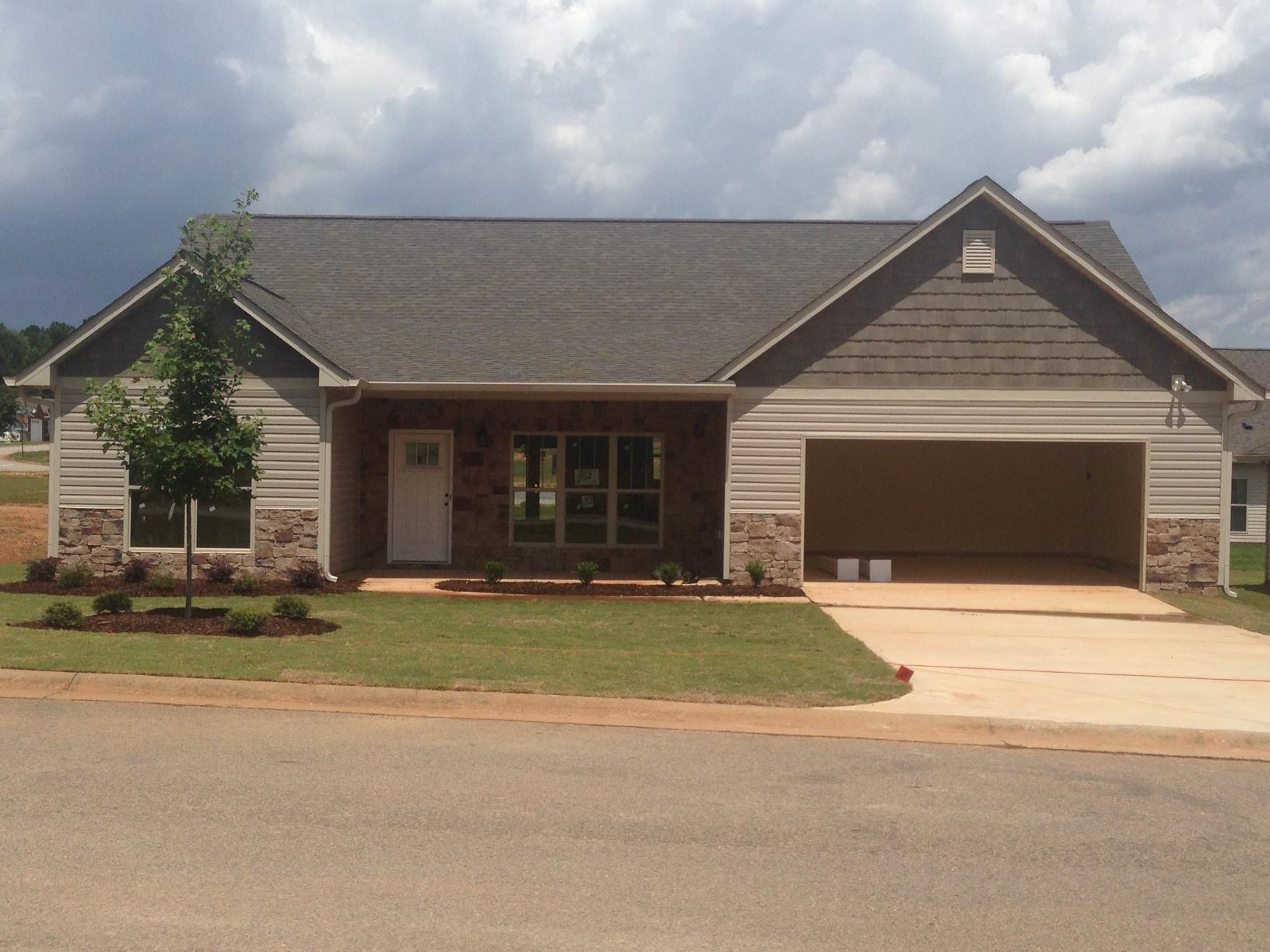 103 Emily Pl, Lagrange, GA 30241 photo 1