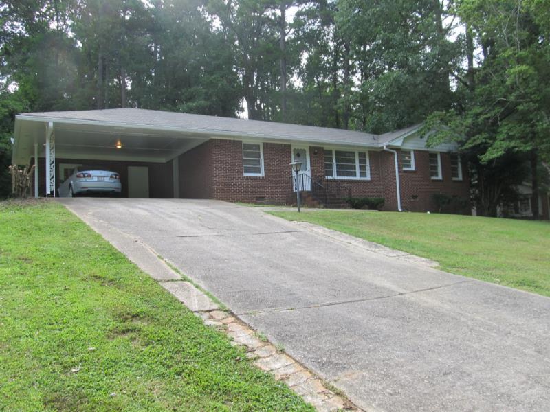 1354 Hammack Dr, Morrow, GA 30260 photo 1