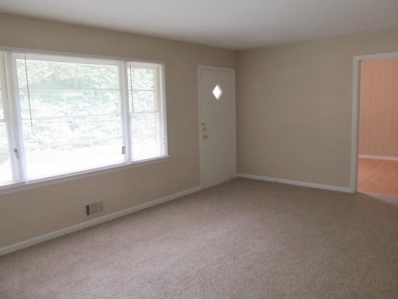 1354 Hammack Dr, Morrow, GA 30260 photo 7