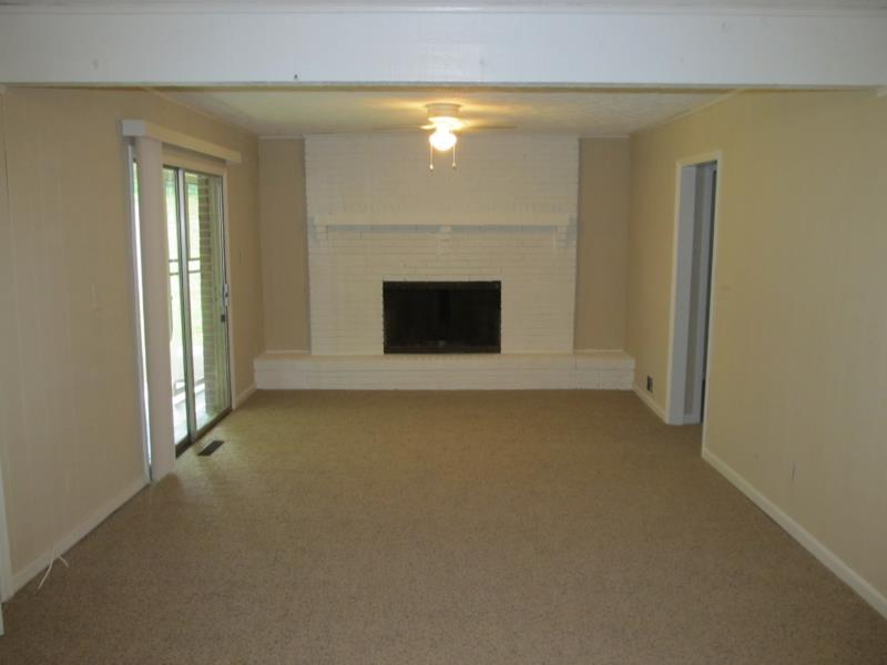 1354 Hammack Dr, Morrow, GA 30260 photo 16