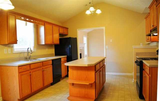 20 Matthew Ct, Covington, GA 30016 photo 4